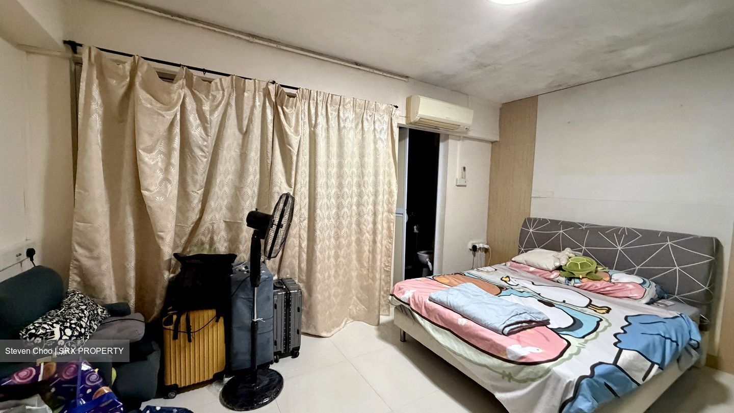 Blk 229 Yishun Street 21 (Yishun), HDB 5 Rooms #613343681